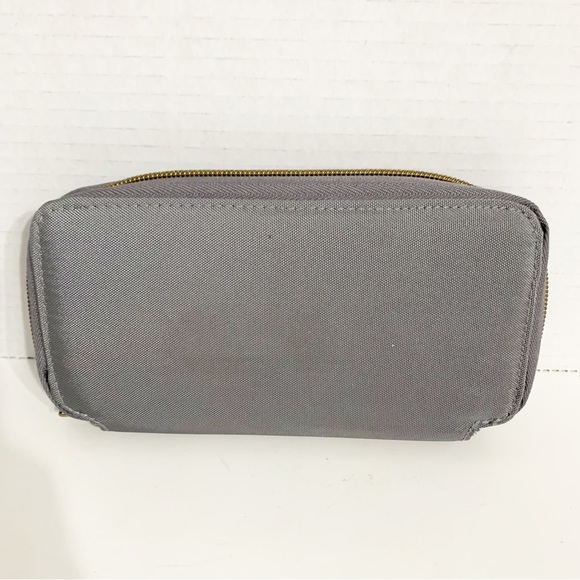 Travelon Gray and Purple RFID Blocking Zip Around Pleated Detail Wallet Organize - Picture 2 of 12